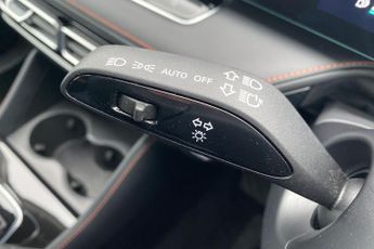 MG MOTOR UK HS  1.5 T-GDI Trophy 5dr DCT Hatchback