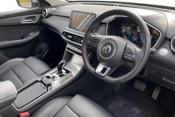 MG MOTOR UK HS  1.5 T-GDI PHEV SE 5dr Auto Hatchback