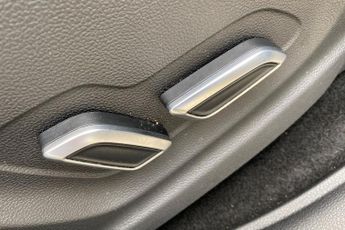 MG MOTOR UK HS  1.5 T-GDI PHEV SE 5dr Auto Hatchback