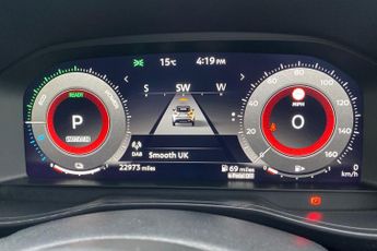 NISSAN JUKE  1.6 Hybrid N-Connecta 5dr Auto Hatchback