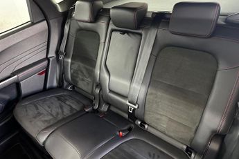 FORD KUGA  ST-Line Edition 5 door 2.5L Duratec FHEV 190PS FWD CVT Automati