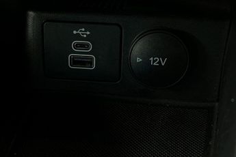 FORD KUGA  ST-Line Edition 5 door 2.5L Duratec FHEV 190PS FWD CVT Automati