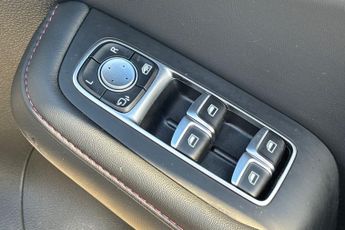 MG MOTOR UK HS  1.5 T-GDI PHEV SE 5dr Auto Hatchback