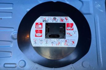 RENAULT CLIO  1.5 dCi 90 Dynamique S Medianav 5Dr EDC Hatchback