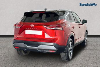 NISSAN QASHQAI  1.3 DiG-T MH 158 N-Connecta 5dr Xtronic Hatchback