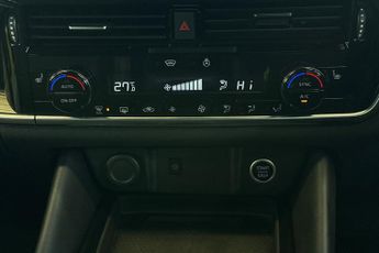 NISSAN QASHQAI  1.3 DiG-T MH 158 Tekna 5dr Xtronic Hatchback