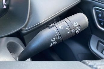 MG MOTOR UK ZS  1.5 Hybrid+ Trophy 5dr Auto Hatchback