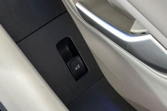 FORD CAPRI  Premium 5 Door 79kWh Extended Range AWD 1 Speed Automatic