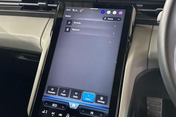 FORD CAPRI  Premium 5 Door 79kWh Extended Range AWD 1 Speed Automatic