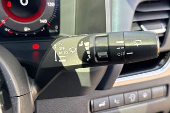 NISSAN QASHQAI  1.3 DiG-T MH 158 Tekna 5dr Xtronic Hatchback