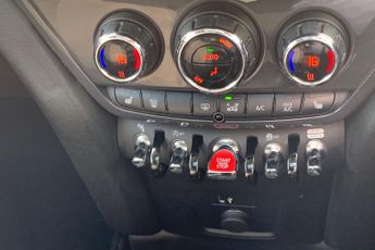 MINI COUNTRYMAN  1.5 Cooper Classic 5dr Auto Hatchback