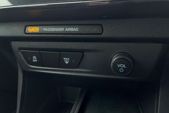 FORD PUMA  Titanium 5 Door 1.0L EcoBoost 125PS mHEV 7 Speed Automatic