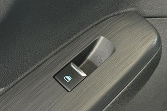 FORD KUGA  ST-Line Edition 5 door 2.5L Duratec FHEV 190PS FWD CVT Automati