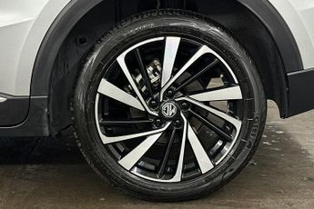 MG MOTOR UK ZS  1.5 Hybrid+ Trophy 5dr Auto Hatchback