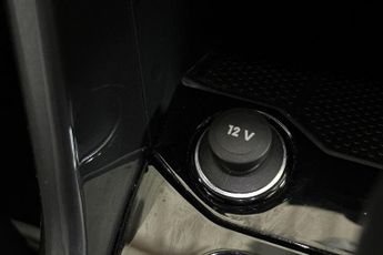 VOLKSWAGEN T-ROC  1.5 TSI EVO R-Line 5dr DSG Hatchback