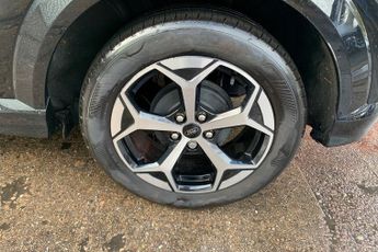 FORD PUMA  ST-Line 5 Door 1.0L EcoBoost 125PS mHEV 7 Speed Automatic