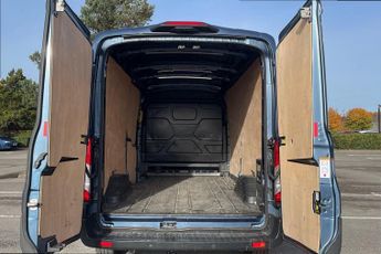 FORD TRANSIT  Trend Van 350 L3 68kwh Battery 135kwh / 184PS RWD 1 Speed Autom