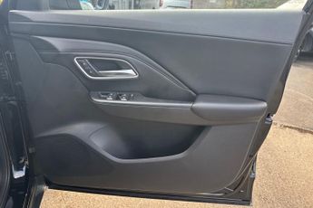 MG MOTOR UK ZS  1.5 Hybrid+ Trophy 5dr Auto Hatchback