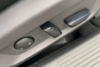 NISSAN QASHQAI  1.5 E-Power Tekna 5dr Auto Hatchback