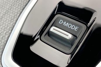 NISSAN QASHQAI  1.5 E-Power Tekna 5dr Auto Hatchback