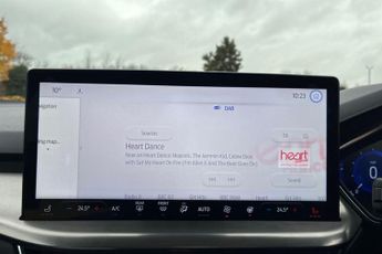 FORD FOCUS  Titanium Vignale 5 door 1.0L EcoBoost 125PS mHEV FWD 7 Speed Po