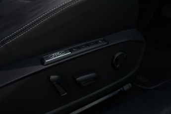 FORD EXPLORER  EV Premium 5 Door 77kWh Extended Range RWD 1 Speed Automatic