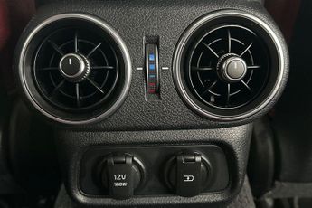 KIA STINGER  2.0 T-GDi GT-Line S 5dr Auto Hatchback