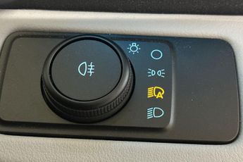 FORD PUMA  Gen-E Premium 5 Door 43 kWh Standard Range 1 Speed Automatic