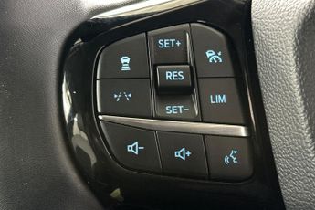 FORD PUMA  Gen-E Premium 5 Door 43 kWh Standard Range 1 Speed Automatic