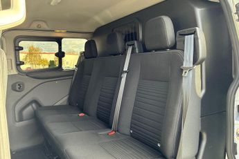 FORD TRANSIT CUSTOM  2.0 TDCi 130ps Low Roof D/Cab Limited Van Auto