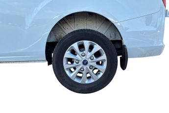 FORD TRANSIT CUSTOM  2.0 TDCi 130ps Low Roof D/Cab Limited Van Auto