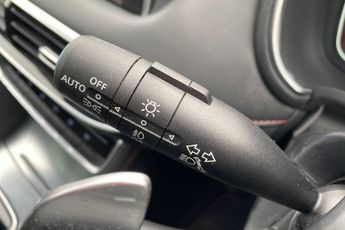 MG MOTOR UK HS  1.5 T-GDI Exclusive 5dr DCT Hatchback