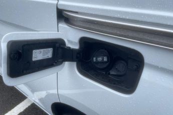 FORD TRANSIT CONNECT  Trend DCIV SWB 240 L1 1.5L EcoBlue 100PS FWD 8 Speed Automatic