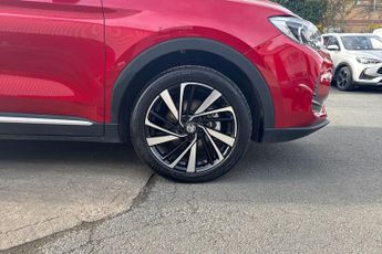 MG MOTOR UK ZS  1.5 Hybrid+ Trophy 5dr Auto Hatchback