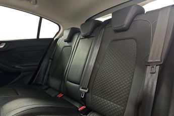 FORD FOCUS  1.0 L EcoBoost Titanium X Edition 5dr 8Spd Auto 125PS