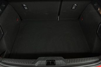 FORD FOCUS  1.0 L EcoBoost Titanium X Edition 5dr 8Spd Auto 125PS