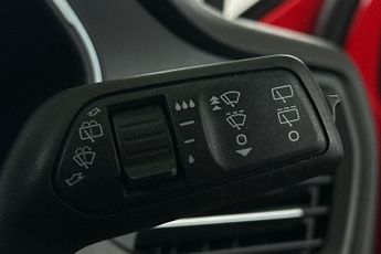 FORD FOCUS  1.0 L EcoBoost Titanium X Edition 5dr 8Spd Auto 125PS