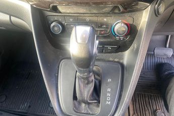 FORD TRANSIT CONNECT  L2 Van Limited 1.5L 120PS  6 Speed Man