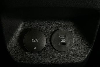 FORD PUMA  Gen-E Premium 5 Door 43 kWh Standard Range 1 Speed Automatic