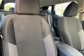 NISSAN QASHQAI  1.3 DiG-T 160 Acenta Premium 5dr DCT Hatchback