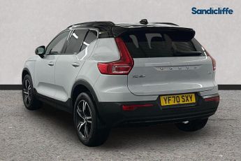 VOLVO XC40  2.0 B4P R DESIGN 5dr Auto Estate