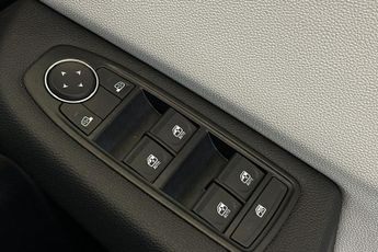 RENAULT CLIO  1.6 E-TECH full hybrid 145 Techno 5dr Auto Hatchback