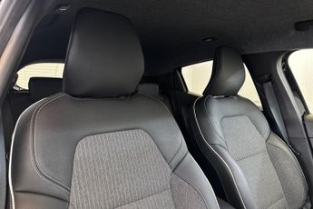 RENAULT CLIO  1.6 E-TECH full hybrid 145 Techno 5dr Auto Hatchback