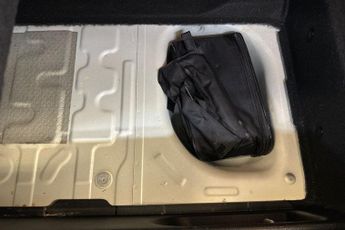 MINI HATCHBACK  1.5 Cooper Exclusive 5dr Auto Hatchback