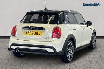 MINI HATCHBACK  1.5 Cooper Exclusive 5dr Auto Hatchback