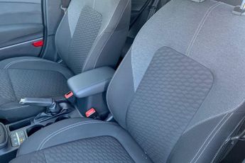 FORD FIESTA  Titanium 5 door 1.0L EcoBoost 125PS mHEV FWD 7-Speed PowerShift