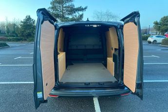 FORD TRANSIT CONNECT  Limited Van LWB 250 L2 1.5L EcoBoost 150PS PHEV FWD 6 Speed Aut