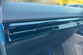 MG MOTOR UK MG4  150kW Trophy EV Long Range 64kWh 5dr Auto Hatchback