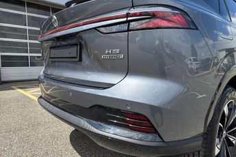 MG MOTOR UK HS  1.5 T-GDI Trophy 5dr DCT Hatchback