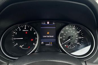 NISSAN QASHQAI  1.3 DiG-T 160 Acenta Premium 5dr DCT Hatchback